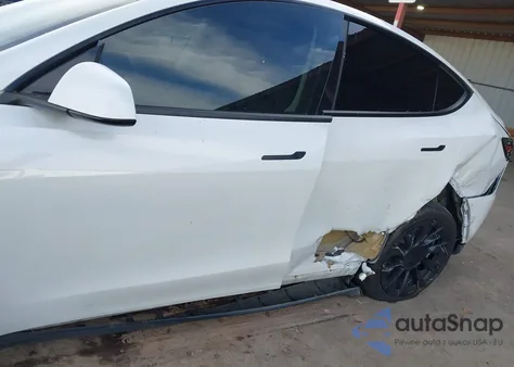 2020 Tesla Model Y Long Range Dual Motor All-Wheel Drive from USA, damaged, VIN 5YJYGDEE6LF048473